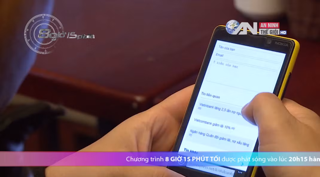 Smartphone trở thành vật bất ly thân với mọi người.