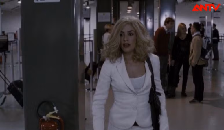 Rosy hốt hoảng tìm Leonardino bị bắt cóc ở sân bay.