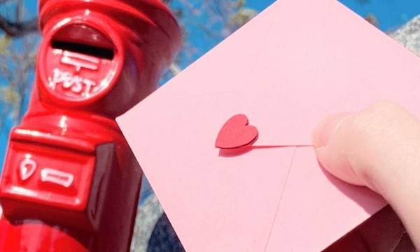 Hành vi của ông Marayama không chỉ đơn thuần là theo dõi mà còn có những chi tiết hết sức kỳ lạ và đáng sợ, khiến nạn nhân luôn sống trong tình trạng lo lắng và bất an.