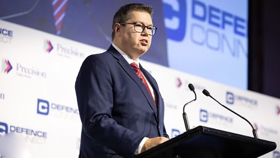 "Chúng tôi đang đối mặt với môi trường địa chiến lược phức tạp nhất kể từ sau Thế chiến II", ông Patrick Conroy nói.