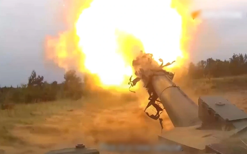 Ngay khi Quân đội Nga giành lại làng Shevchenko, họ đồng thời tiến vào làng Dachynske ở phía đông của Shevchenko. Sau khi đẩy lùi mạnh mẽ cuộc phản công của Quân đội Ukraine ở phía bắc Dachinske, Quân đội Nga đã kiểm soát được khu vực phía nam của làng này. Ảnh: Bộ Quốc phòng Nga.