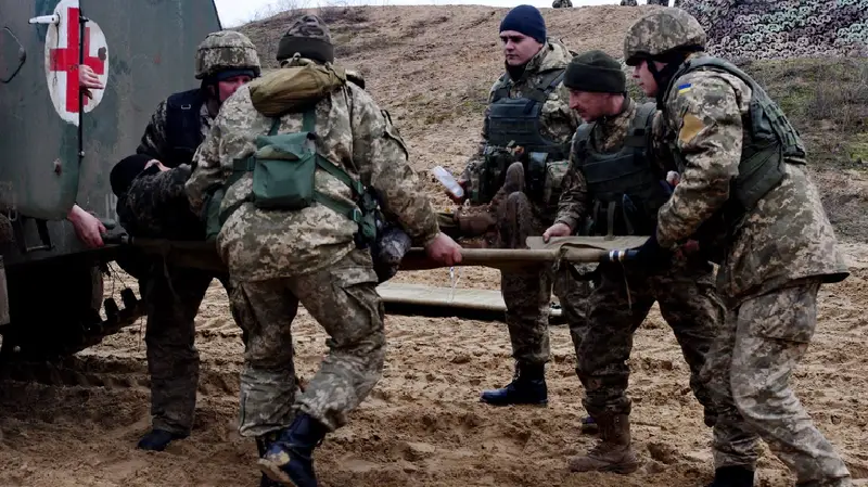 Tuy nhiên, rất có khả năng không phải tất cả lính đánh thuê Colombia rời khỏi chiến trường đều trở về được căn cứ của họ. Thực tế là các xe bọc thép mà họ sử dụng để tháo chạy đã bị tấn công bởi máy bay không người lái FPV của Nga. Ảnh: Unsplash.