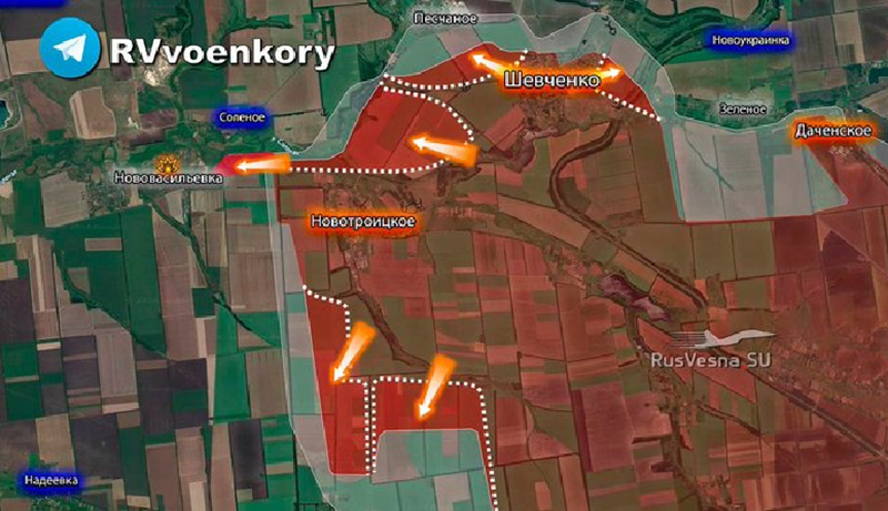 Khi quân Ukraine tăng cường lực lượng từ Dachensk tới Lisivka, lực lượng Nga bất ngờ phát động một cuộc tấn công quy mô lớn theo hướng Novovasylivka và Solone. Tại đây, quân Nga tiến công theo một mặt trận rộng 5-6 km về phía tây, đã thâm nhập vào hai ngôi làng này, nơi hiện đang diễn ra các trận chiến ác liệt trong từng con phố. Đồng thời, quân Nga cũng tiến về phía Kotlyne. Ảnh: Telegram.