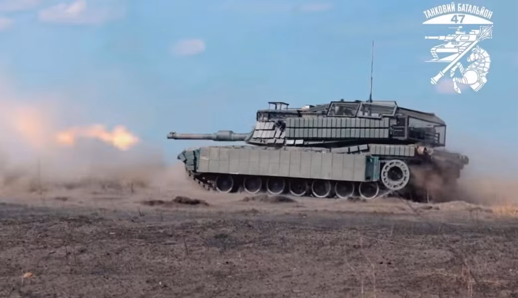Mỹ đã cấp 31 chiếc M1A1SA Abrams cho Ukraine vào tháng 9/2023, đánh dấu sự tăng cường đáng kể trong viện trợ quân sự từ Washington. Tuy nhiên ít nhất đã có khoảng 7 chiếc bị hư hại trong chiến đấu.