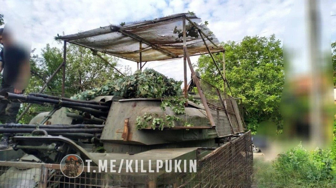 Việc phối thuộc vũ khí trên cho mũi xung kích không phải trường hợp ghi nhận đầu tiên, bởi trên chiến trường Syria, pháo phòng không tự hành ZSU-23-4 Shilka cũng được sử dụng để hỗ trợ hỏa lực thay vì phòng không như thiết kế ban đầu.