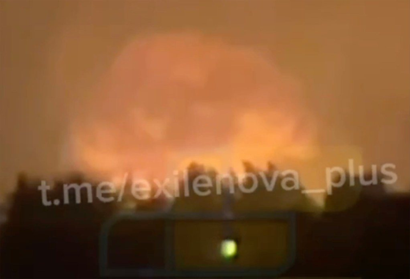 Theo báo cáo trước đó của Viện Nghiên cứu Chiến tranh Mỹ, loại tên lửa này có thể tấn công hơn 200 mục tiêu quan trọng trong chiều sâu lãnh thổ Nga, bao gồm các trung tâm hậu cần lớn, sân bay, sở chỉ huy, kho đạn dược, nhà máy quốc phòng, và các khu vực tập trung đông đảo binh lính. Điều này có thể gây ra tổn thất lớn cho Quân đội Nga, làm thay đổi đáng kể tình hình chiến thuật trong cuộc chiến. Ảnh: The Times.