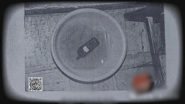 Tưởng chừng vụ án sẽ mãi chìm vào quên lãng, nào ngờ một bước ngoặt bất ngờ đã xảy ra. Vào ngày 1/7/2024, cảnh sát Bảo Sơn nhận được thông báo từ Bộ Công an. Một vụ trộm cắp ở Như Đông, Giang Tô, đã cung cấp một mẫu ADN có khả năng liên quan đến hung thủ trong vụ án mạng 23 năm trước. Mẫu ADN này thuộc về một người đàn ông tên Thi, 59 tuổi. Điều trùng hợp là, ngoại hình của Thi cũng khá giống với bức chân dung phác thảo năm xưa.