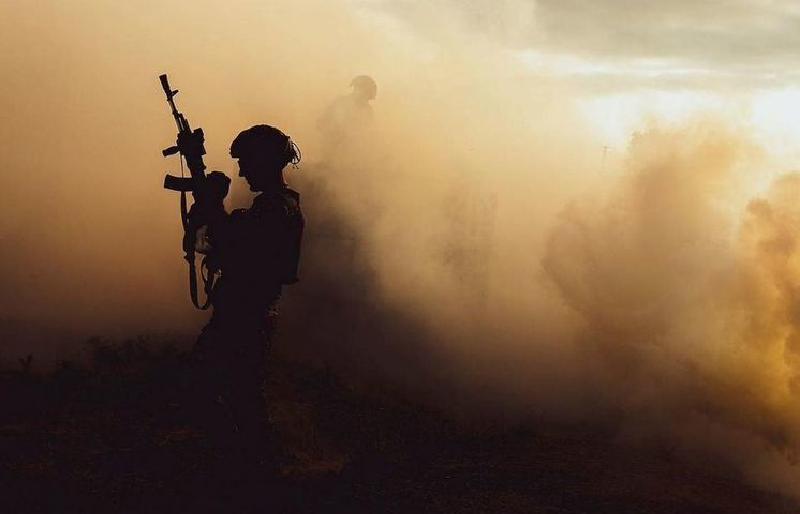 Theo dự đoán, cuộc tấn công này sẽ diễn ra trong vài tuần tới, rất có thể ngay tuần sau, vì mặt đất ở Kursk đã bắt đầu đóng băng. Ông Zelensky có thể muốn thông qua cuộc tấn công này để đặt lại chân trên lãnh thổ Nga với “vị thế mạnh mẽ”, nhằm có đủ đòn bẩy trong các cuộc đàm phán. Ảnh: Telegram.