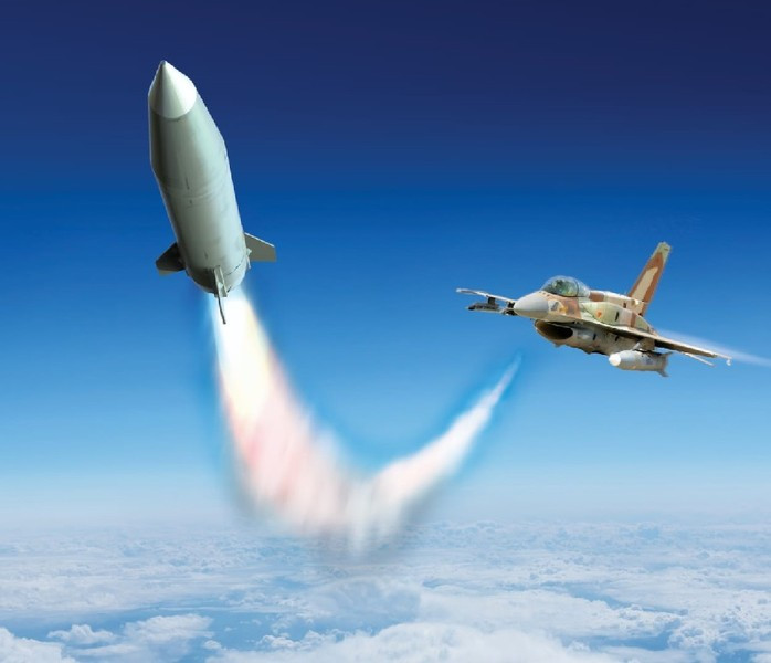 Vũ khí này rõ ràng đã có màn ra mắt mỹ mãn khi khiến từ 2 đến 4 tiểu đoàn hệ thống phòng không S-300PMU-2 Favorit được Iran triển khai bao phủ kín khu vực bầu trời phía trên nhà máy Parchin hoàn toàn bất lực.