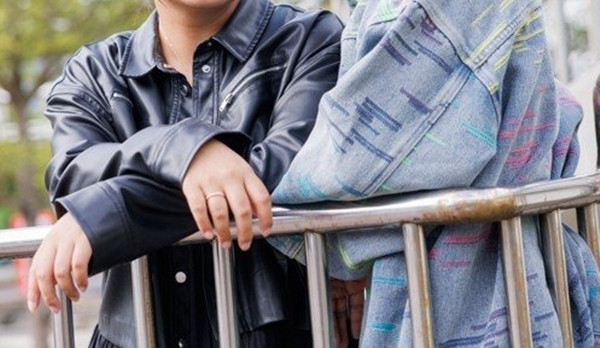 Bốn năm sau, vào năm 2024, cô Trương và anh Văn tự thú với cơ quan công an về vấn đề trùng hôn để làm giấy nhập học cho con.