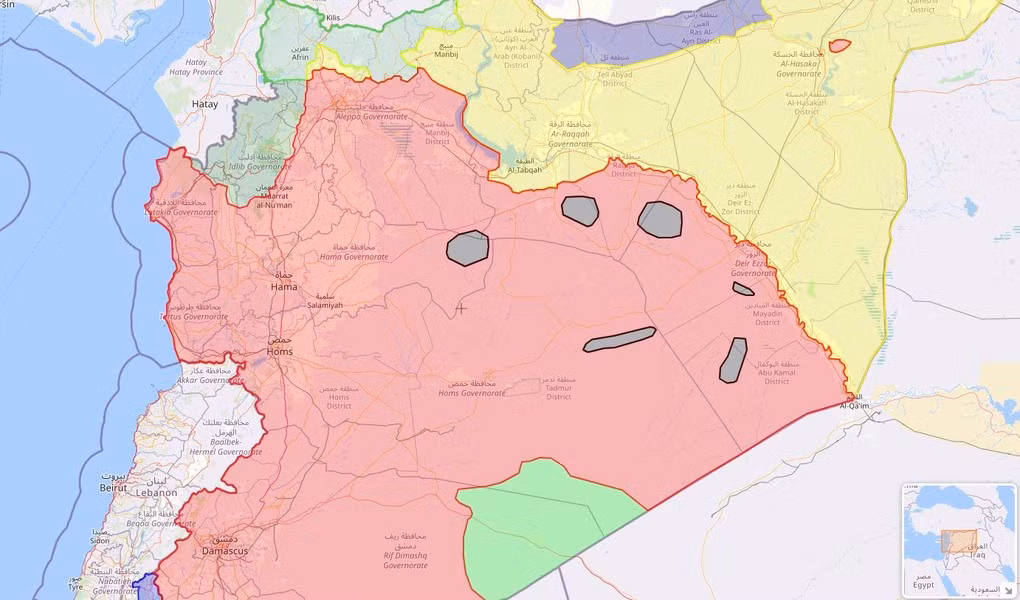 Trên bản đồ, có thể thấy khu vực do phiến quân kiểm soát vào ngày 26/11 (một ngày trước khi bắt đầu cuộc tấn công) và tính đến nửa đêm ngày 6/12, sự thay đổi là rất lớn.