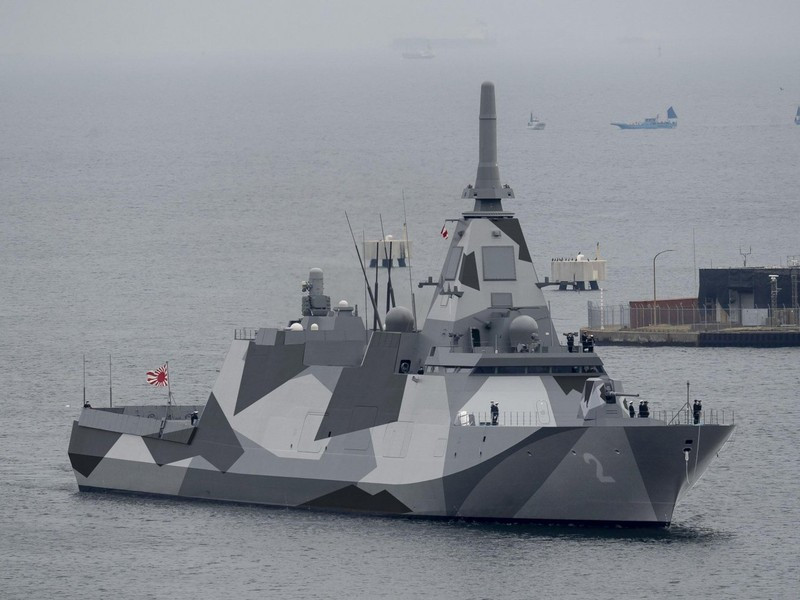 Những thay đổi sẽ được thực hiện cho phiên bản nâng cấp của lớp Mogami bao gồm: lượng giãn nước tiêu chuẩn sẽ tăng lên 4.500 - 4.880 tấn, chiều dài tăng từ 132 mét lên 142 mét và chiều rộng tăng 0,7 mét lên 17 mét.