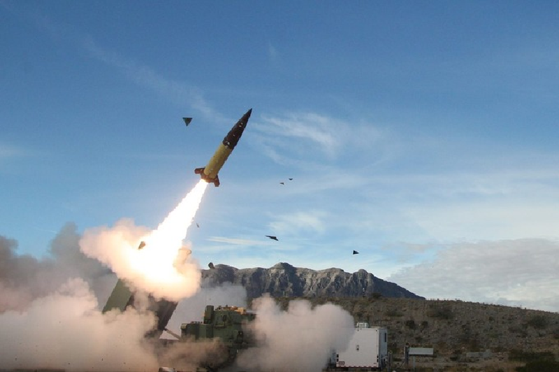 Trận chiến tại Kursk đã bước sang một giai đoạn mới, khi Quân đội Ukraine giờ đây có thể sử dụng các loại tên lửa tầm xa của Mỹ và Anh để tấn công các mục tiêu sâu trong lãnh thổ Nga tại khu vực này. Ảnh: Lockheed Martin.