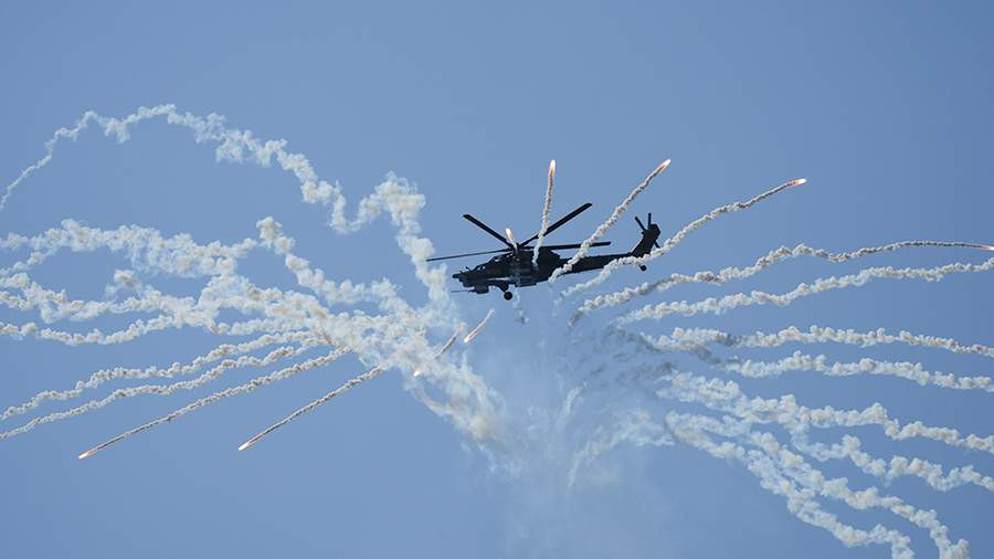 Một chiến thuật khác đang được nhấn mạnh là sử dụng vũ khí từ tư thế ngóc đầu, khi máy bay bắn hoặc thả vũ khí trong quá trình tăng độ cao đột ngột. Igor Malikov giải thích, chiến thuật này cho phép mở rộng phạm vi tấn công và tránh tiếp xúc trực tiếp với hệ thống phòng không đối phương. Tuy nhiên, đây là kỹ thuật phức tạp, đòi hỏi phi công phải có trình độ chuyên môn cao và kỹ năng điều khiển tốt.