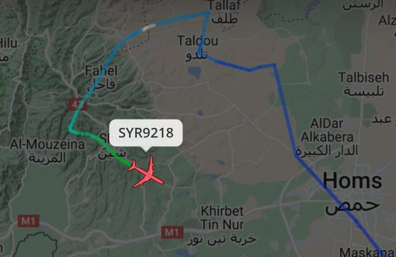 Đài phát thanh nhà nước Syria, Sham FM, đưa tin rằng, sân bay quốc tế Damascus đã được sơ tán, toàn bộ nhân viên đã được rút đi và tất cả các chuyến bay đều bị đình chỉ. Ảnh chụp màn hình chuyến.
