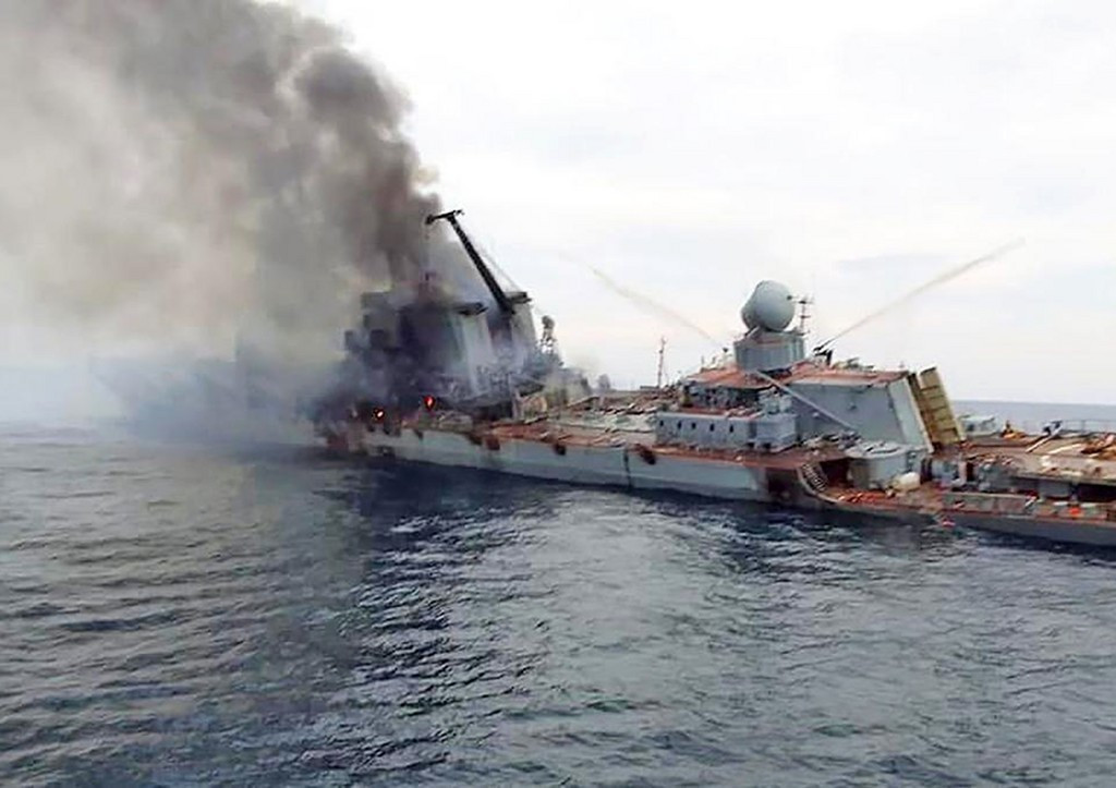 Sau những tổn thất từ các tên lửa đối hạm, đặc biệt là vụ đánh chìm tàu tuần dương "Moscow", Nga đã thay đổi chiến lược, giảm hoạt động ngoài khơi và tập trung vào việc bảo vệ các tuyến hàng hải.