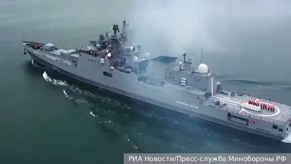 Để nâng cao khả năng phòng thủ, Nga đã triển khai khí cầu gắn thiết bị quan sát tại căn cứ hải quân ở Novorossiysk. Khí cầu này cho phép quan sát từ xa và phát hiện sớm các tàu không người lái hay máy bay không người lái. Bên cạnh đó, các cuộc tập trận chống lại tàu không người lái và thiết bị bay không người lái được tổ chức thường xuyên, như lần gần nhất vào ngày 14/10 và sắp tới vào ngày 28/10.