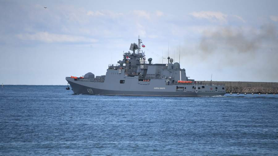 Từ khi bắt đầu chiến dịch quân sự đặc biệt, Hạm đội Biển Đen đã triển khai nhiều đợt tấn công lớn vào các khu vực trọng yếu của Ukraine. Các tàu đổ bộ đã đổ quân ở biển Azov hỗ trợ chiếm giữ thành phố Melitopol. Các tàu chiến như "Đô đốc Makarov" và "Đô đốc Essen" xuất hiện tại Odessa, thực hiện nhiều đợt pháo kích vào các mục tiêu ven biển và bắn hạ các máy bay không người lái "Bayraktar" của Ukraine.