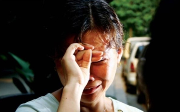 Ba ngày sau, một người dân phát hiện thi thể cháy đen của Tôn Dương và báo cho gia đình của anh biết. Lúc này, cha mẹ của Tôn Dương vô cùng hoảng hốt và đau lòng tột độ, không hiểu chuyện gì đang xảy ra.