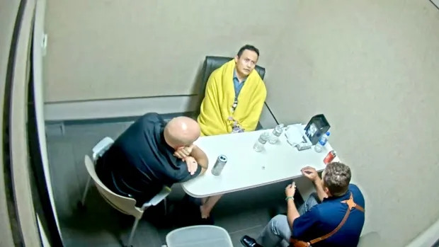 Thomas Perez, trong tình trạng kiệt sức và tuyệt vọng, cuối cùng nhận tội oan. Anh khai mình bị cha dùng chai rượu đánh vào đầu và phản ứng lại bằng cách dùng kéo tấn công cha. Sau khi "nhận tội", Perez bị gửi đến bệnh viện tâm thần để theo dõi trong 72 giờ, nơi anh từng có ý định tự tử bằng dây quần dài.