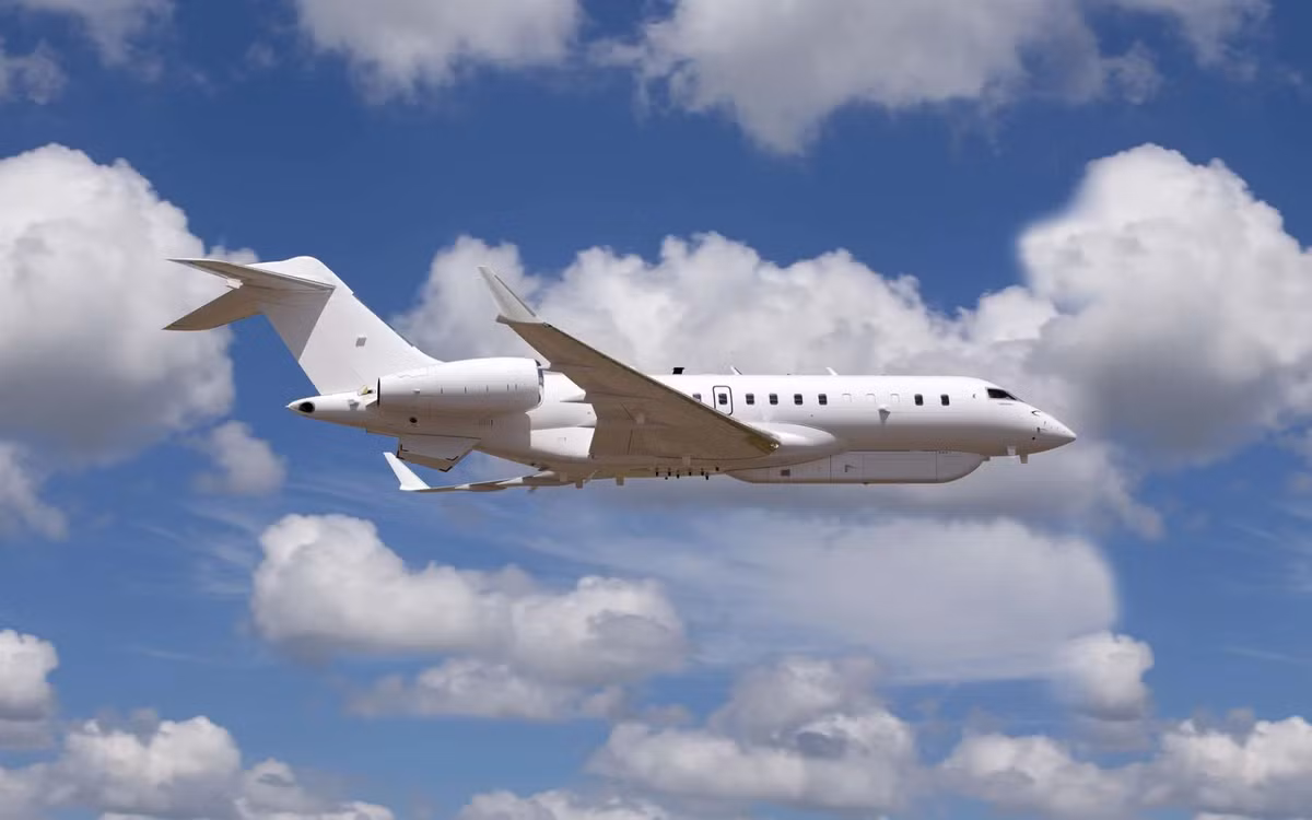 Hình ảnh này cho thấy máy bay Bombardier Global 6500 đã được cải tiến, tích hợp hệ thống cảm biến và truyền thông tiên tiến, đánh dấu bước tiến của Quân đội Mỹ trong công nghệ ISR tốc độ cao trên không.