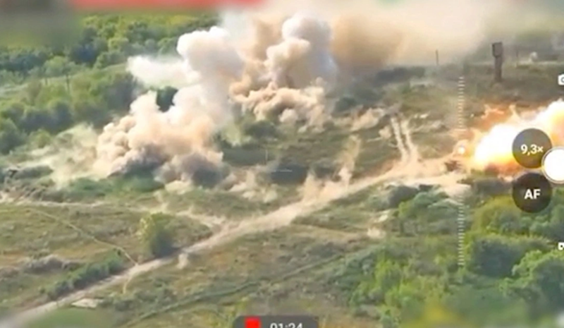 Mặc dù Quân đội Ukraine đang cố gắng chống chọi, nhưng có thể mọi thứ đã quá muộn. Tình hình ở nam Donbas không thể chỉ thay đổi bằng cách điều thêm vài nghìn binh lính hay thay một vị tướng. Ảnh minh họa: Reuters.