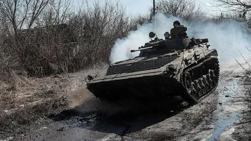 Tất nhiên, với tính cách thất thường của ông Trump, có khả năng quân Ukraine sẽ tiếp tục cố thủ, hoặc chờ đến khi viện trợ của ông Trump đến nơi rồi mới tính đến chuyện rút lui. Dù thế nào, tương lai vẫn rất khó đoán định, nhưng ít nhất, Kursk hiện vẫn đang trong tình trạng giao tranh. Ảnh: Business Today.