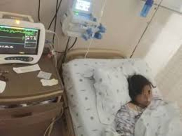 Khi Tiểu Lâm tỏ ra kháng cự vì được lệnh chạy bộ, các huấn luyện viên đã đá cô bé và nắm tóc lôi trên mặt đất. Các học viên cho biết Tiểu Lâm bị kéo lê trên mặt đất đến nỗi toàn thân đầy thương tích, thậm chí để lại những vết máu dài trên mặt đất. Các học viên còn cho biết các huấn luyện viên không chỉ xúc phạm Tiểu Lâm bằng lời nói mà còn không cho cô ăn, không cho ngủ và thường xuyên tát vào mặt.