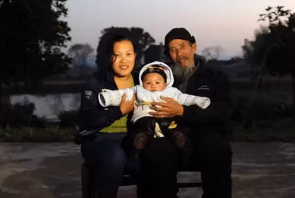 Dù cho Văn Trường Lâm đã ra đi, tình yêu giữa họ sẽ mãi mãi sống trong trái tim của Trương Phượng. Câu chuyện của họ sẽ tiếp tục được truyền đi như một nguồn cảm hứng cho những ai đang tìm kiếm tình yêu chân thành, dạy cho chúng ta rằng tình yêu, dù có thế nào, cũng là một điều kỳ diệu đáng trân trọng.