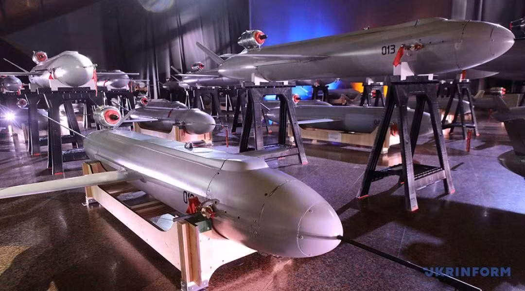 Theo tiết lộ, Quân đội Ukraine đã sử dụng máy bay không người lái mới 5 lần, điều này cho thấy khả năng sẵn sàng chiến đấu của phương tiện. Tuy nhiên vẫn chưa có bằng chứng nào cho thấy các cuộc tấn công đã thành công.