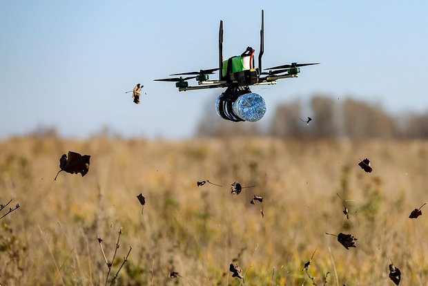 Là UAV chiến thuật với tốc độ cao, Upyr được thiết kế để xâm nhập sâu vào lãnh thổ đối phương, thực hiện nhiệm vụ trinh sát và tấn công trong những môi trường chiến đấu khó khăn nhất.