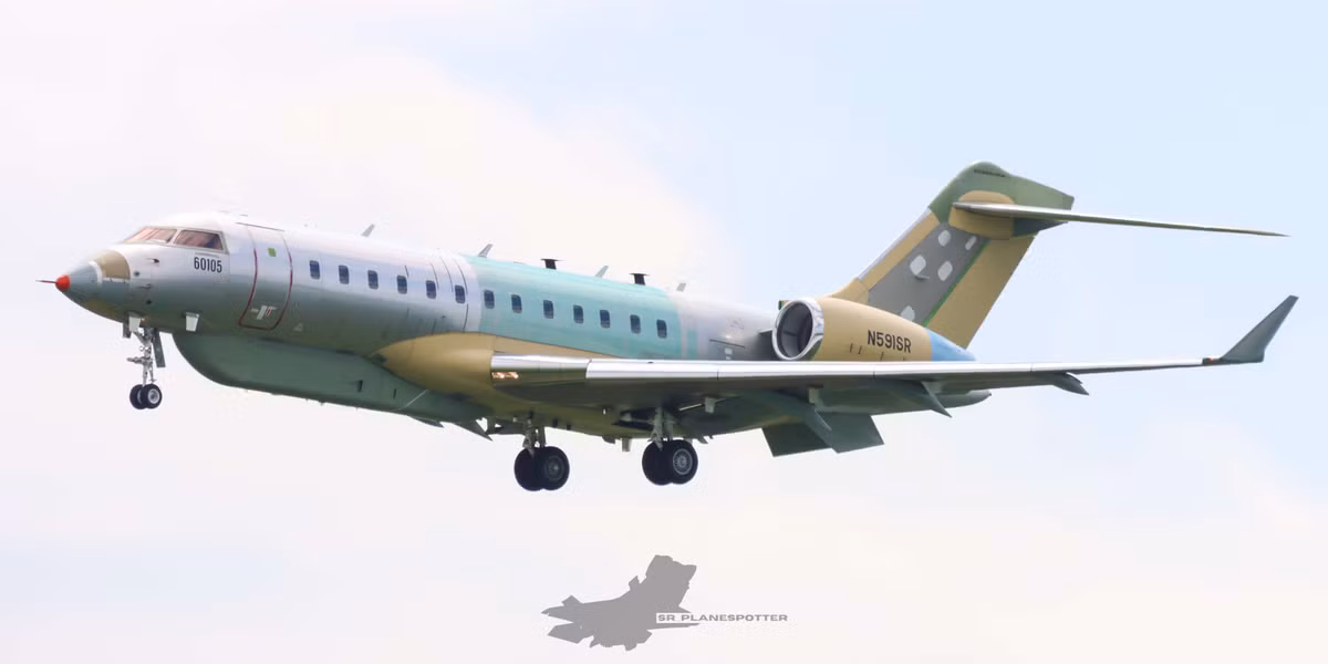 Máy bay ATHENA có khả năng hoạt động ở độ cao tầm 12 km trong 14 giờ liên tục và có thể kích hoạt các tín hiệu tầm xa, với độ chính xác cao để chống lại các mối đe dọa bằng cách xâm nhập vào hệ thống liên lạc và tác chiến điện tử của đối phương.