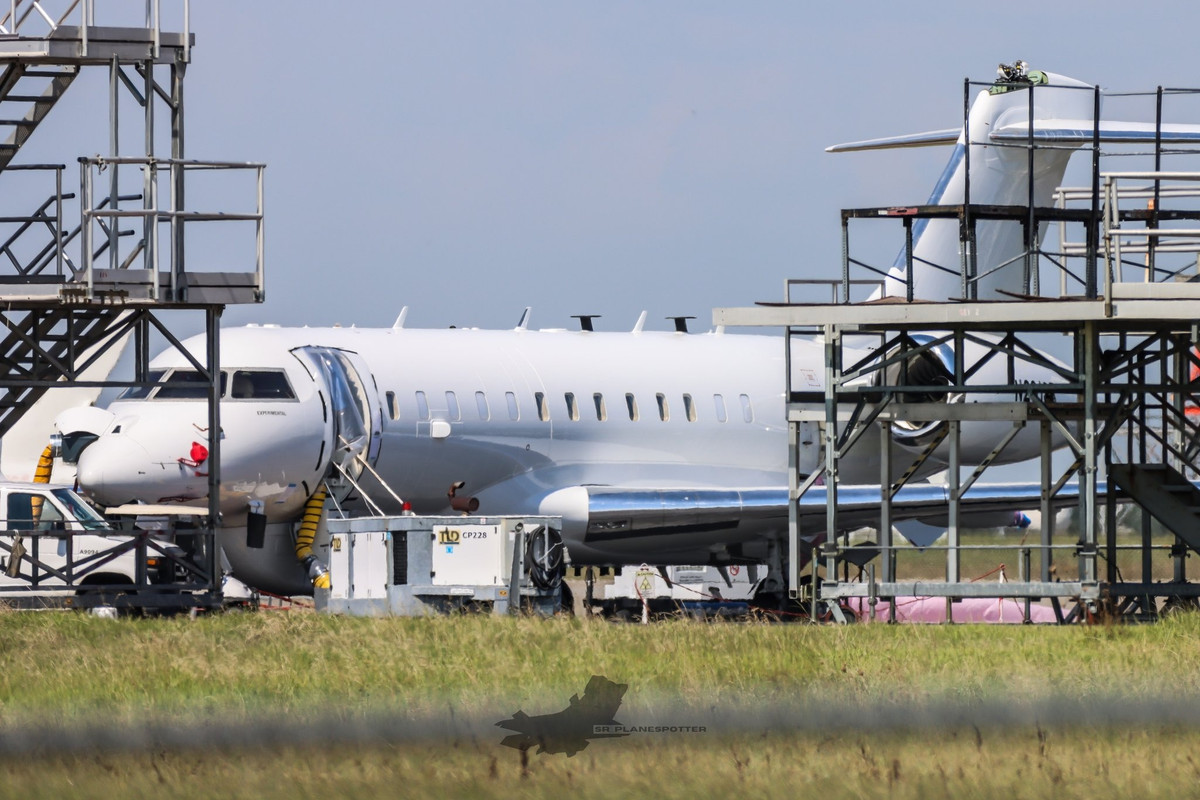 Ngoài ra, dữ liệu do ATHENA thu thập sẽ đóng vai trò quan trọng trong chương trình HADES (Hệ thống phát hiện và khai thác độ chính xác cao), đảm bảo rằng thế hệ máy bay ISR tiếp theo đáp ứng được nhu cầu hoạt động của các cuộc xung đột hiện đại.