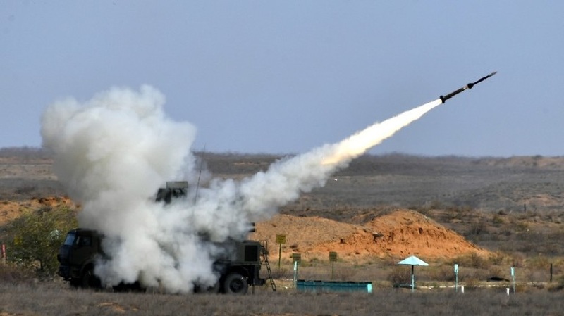 Để cắt đứt đường tiếp viện của quân Ukraine, Quân đội Nga không chỉ sử dụng máy bay chiến đấu và tên lửa để tích cực tấn công các tuyến hậu cần, mà còn triển khai lực lượng đặc nhiệm xâm nhập sâu vào lãnh thổ đối phương. Ảnh: RT.