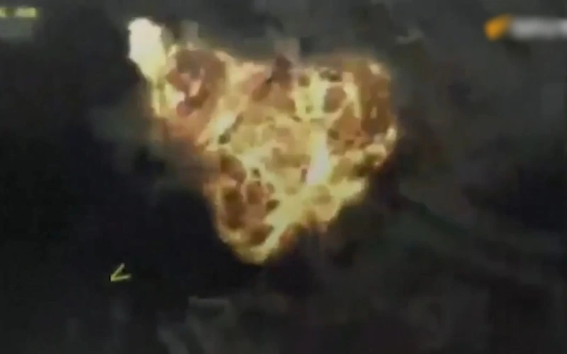 Độ lệch khi đánh trúng mục tiêu di động không vượt quá 10m, và với mục tiêu cố định là 7m - độ chính xác gần như ngang với một tay súng bắn tỉa, đặc biệt với đầu đạn nặng 400kg. Ảnh: Sputnik.