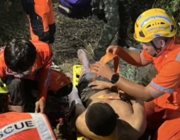 Câu chuyện này đã gây xôn xao dư luận Thái Lan và Trung Quốc. Nhiều người bày tỏ sự ngưỡng mộ trước ý chí sống mãnh liệt của người đàn ông trẻ tuổi, đồng thời cũng bàn tán về tai nạn hy hữu mà nam du khách gặp phải.