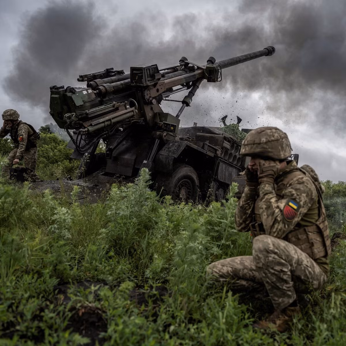 Sự ủng hộ của phương Tây, đặc biệt là từ Pháp, phù hợp với tình hình chiến lược hiện tại. Nó không chỉ giúp Ukraine chống lại cuộc xung đột với Nga, mà còn xây dựng một Quân đội Ukraine mạnh mẽ, có khả năng ngăn chặn các mối đe dọa trong tương lai.