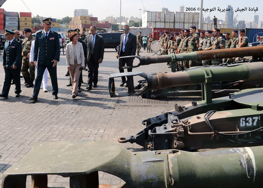 Nhưng trong bối cảnh đó, ít nhất dữ liệu dự kiến về quy mô của lực lượng vũ trang Lebanon, đặc biệt là về quân số cũng như các loại vũ khí trang bị mà họ có vẫn thu hút sự quan tâm nhất định.