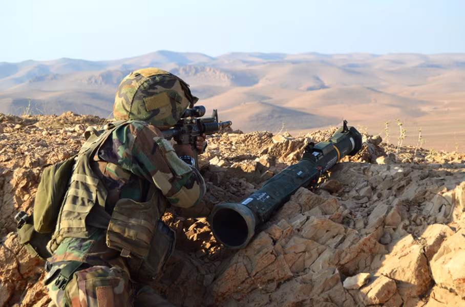 Trong số các phương tiện phòng không mà Quân đội Lebanon hiện có, bao gồm khoảng 50 pháo cao xạ ZU-23-2 cỡ 23 mm và một số lượng nhỏ tên lửa phòng không vác vai loại Strela-2M.