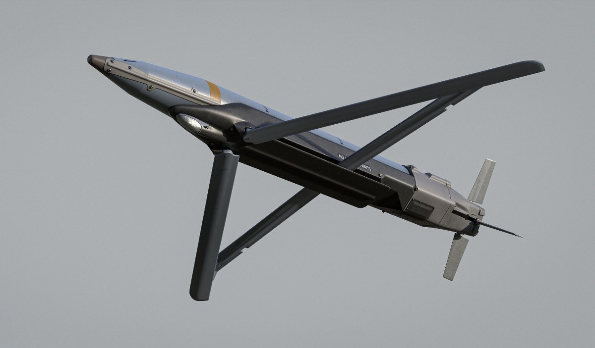 Được Boeing phát triển nhằm đáp ứng các yêu cầu của Không quân Mỹ, GBU-39B đã trở thành vũ khí trên không quan trọng, có khả năng xuyên thủng các mục tiêu kiên cố và giảm thiểu khả năng bị phòng không đối phương phát hiện nhờ hệ thống dẫn đường GPS/INS. Ảnh: mil.in.ua.