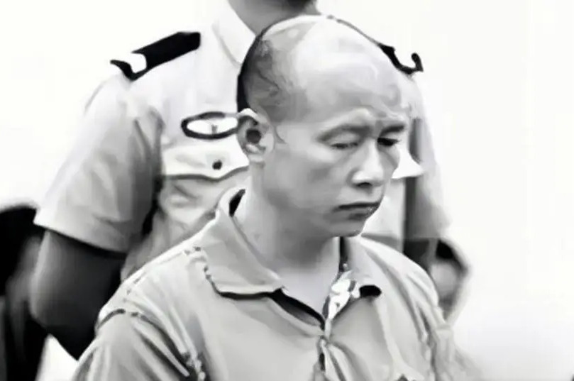 Vụ án đau lòng này đã gây chấn động dư luận Trung Quốc. Tại tòa, Triệu Ngọc Lệnh không hề tỏ ra hối hận, thậm chí còn đổ lỗi cho con gái vì không nghe lời ông. Cuối cùng, Triệu Ngọc Lệnh bị kết án tử hình vì tội giết người.