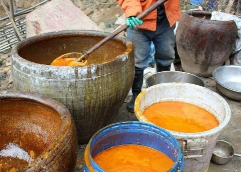 Mặc dù có phát hiện về việc thu gom dầu thải, các điều tra viên cho biết không tìm thấy bất kỳ dấu hiệu nào cho thấy dầu thải được sử dụng trong bếp nhà hàng. Nhà bếp của nhà hàng này là kiểu nửa mở với diện tích khoảng 10m² và không phát hiện việc tái chế hay sử dụng dầu mỡ thải trong nấu ăn. Ngoài ra, các dụng cụ thu gom dầu cũng không được dùng chung với các thiết bị chế biến thực phẩm.