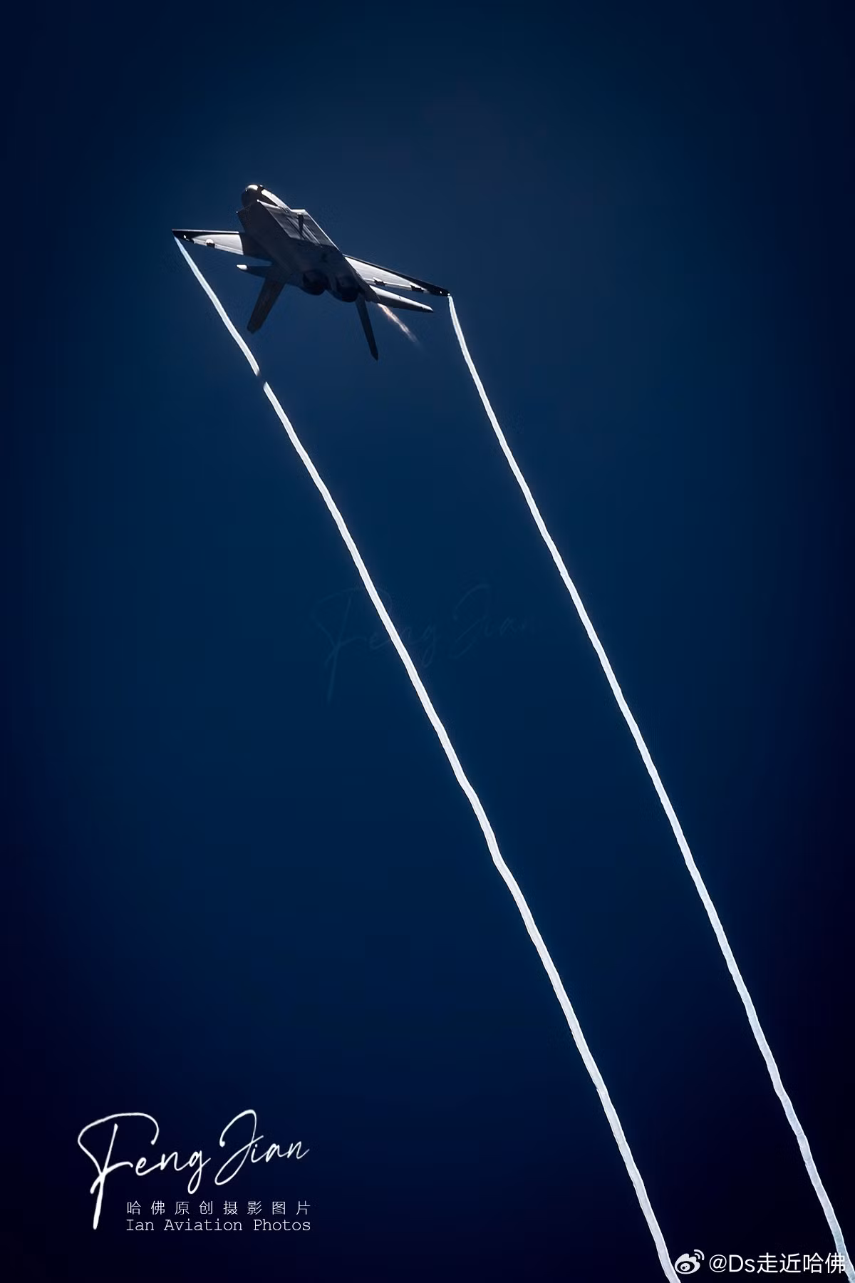 Tuy nhiên, để đạt được thành công như F-35, J-35 cần nhiều hơn là ưu thế giá cả. Trong khi F-35 được hỗ trợ bởi một hệ sinh thái quốc tế vững chắc, J-35 sẽ phải tự xây dựng mạng lưới hỗ trợ dài hạn cho các khách hàng tiềm năng, nếu không muốn trở thành lựa chọn rủi ro.