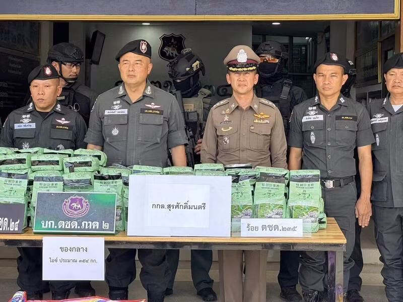 Hiện tại, vụ án vẫn đang được cảnh sát điều tra, làm rõ.