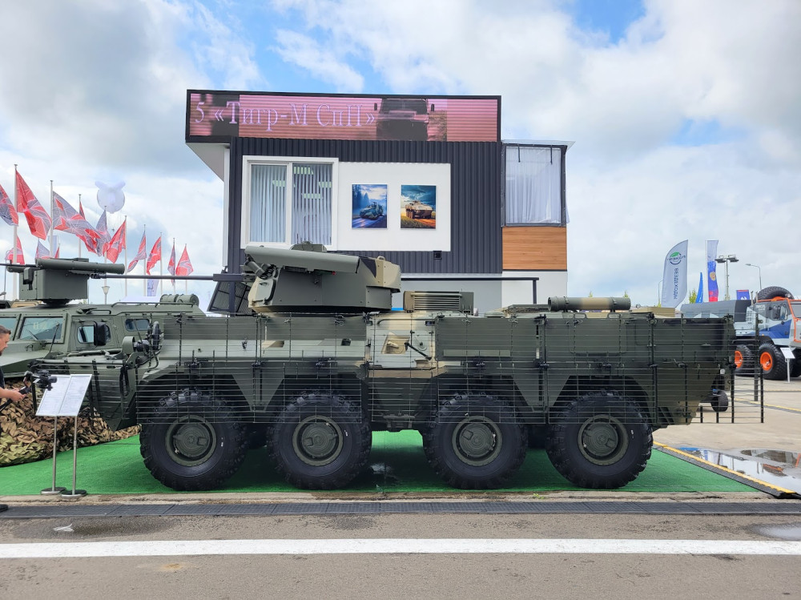 Ưu điểm lớn của module tác chiến Ballista là nó tách biệt khỏi khoang điều khiển cũng như khoang chở quân, điều này làm tăng đáng kể độ an toàn của các tay súng cơ giới cũng như lính vận hành.