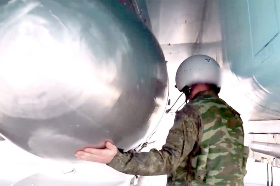 Do trọng lượng và sức mạnh ở mức rất cao với đầu đạn nặng hơn 1 tấn, bom FAB-3000 có khả năng gây ra sức hủy diệt đáng kể, xuyên thủng nhiều công trình kiên cố và tạo ra vùng sát thương cực lớn.