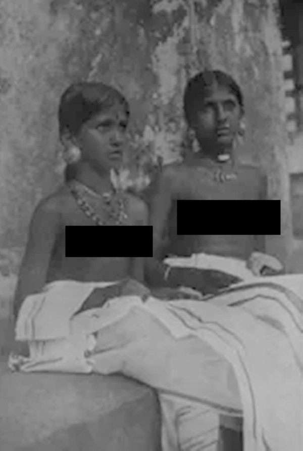 Tuy nhiên, ngay trong sự áp bức đó, phụ nữ đẳng cấp thấp cũng bắt đầu dần dần nhận ra sự bất công mà họ phải chịu. Sự thức tỉnh này thúc đẩy một làn sóng phản kháng âm thầm, khi họ bắt đầu tìm kiếm cách thay đổi hiện trạng và khẳng định giá trị của bản thân.