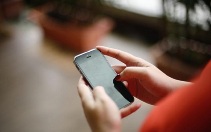 Sau khi "đào mỏ" thành công, đến năm 2017, Lưu ly hôn với cô Tăng và nhanh chóng kết hôn với người phụ nữ thứ hai, họ Vương. Kịch bản tương tự lặp lại, Lưu tiếp tục vay mượn từ cô Vương và mẹ cô tổng cộng 110.000 nhân dân tệ (khoảng 383 triệu đồng).