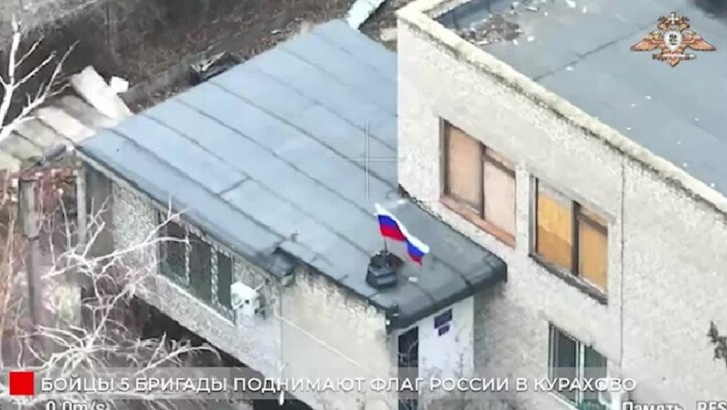 Hiện tại, Lữ đoàn 114 của Nga đang tham gia chiến đấu ở phía tây bắc Kurakhove. Trong vài ngày qua, đơn vị này đã chiếm được làng Starye Terny, giúp quân Nga không chỉ phá vỡ tuyến phòng thủ của quân Ukraine ở phía bắc Kurakhove mà còn có thể phong tỏa tuyến hậu cần quan trọng nhất của Ukraine trong khu vực, đường cao tốc H-15. Ảnh: Bộ Quốc phòng Nga.