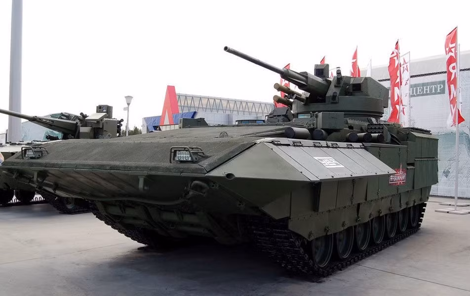 Trong khi khung gầm Armata và tháp pháo có kích thước rất lớn thì việc gắn kết trên đó một khẩu pháo tự động với cỡ nòng chỉ 30 mm bị cho là quá "lệch lạc", không phát huy được đầy đủ sức mạnh của phương tiện.